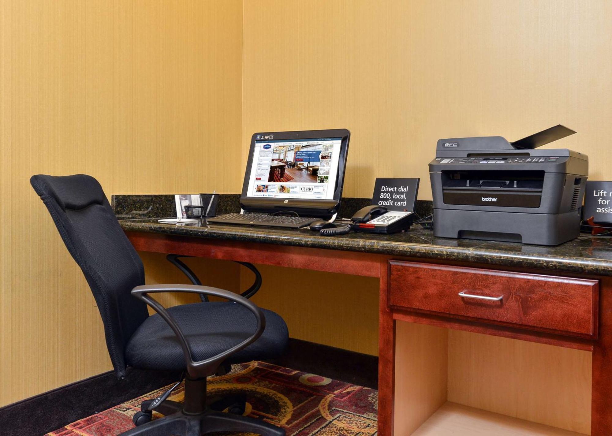 Hampton Inn Ottumwa Экстерьер фото