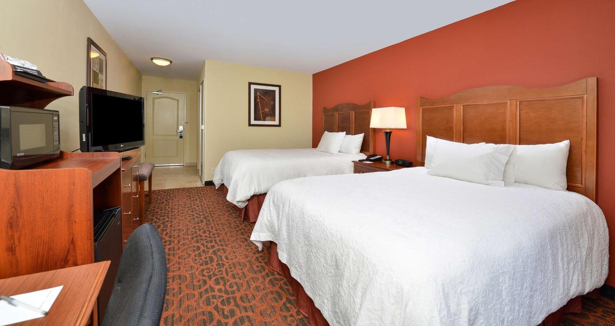 Hampton Inn Ottumwa Экстерьер фото