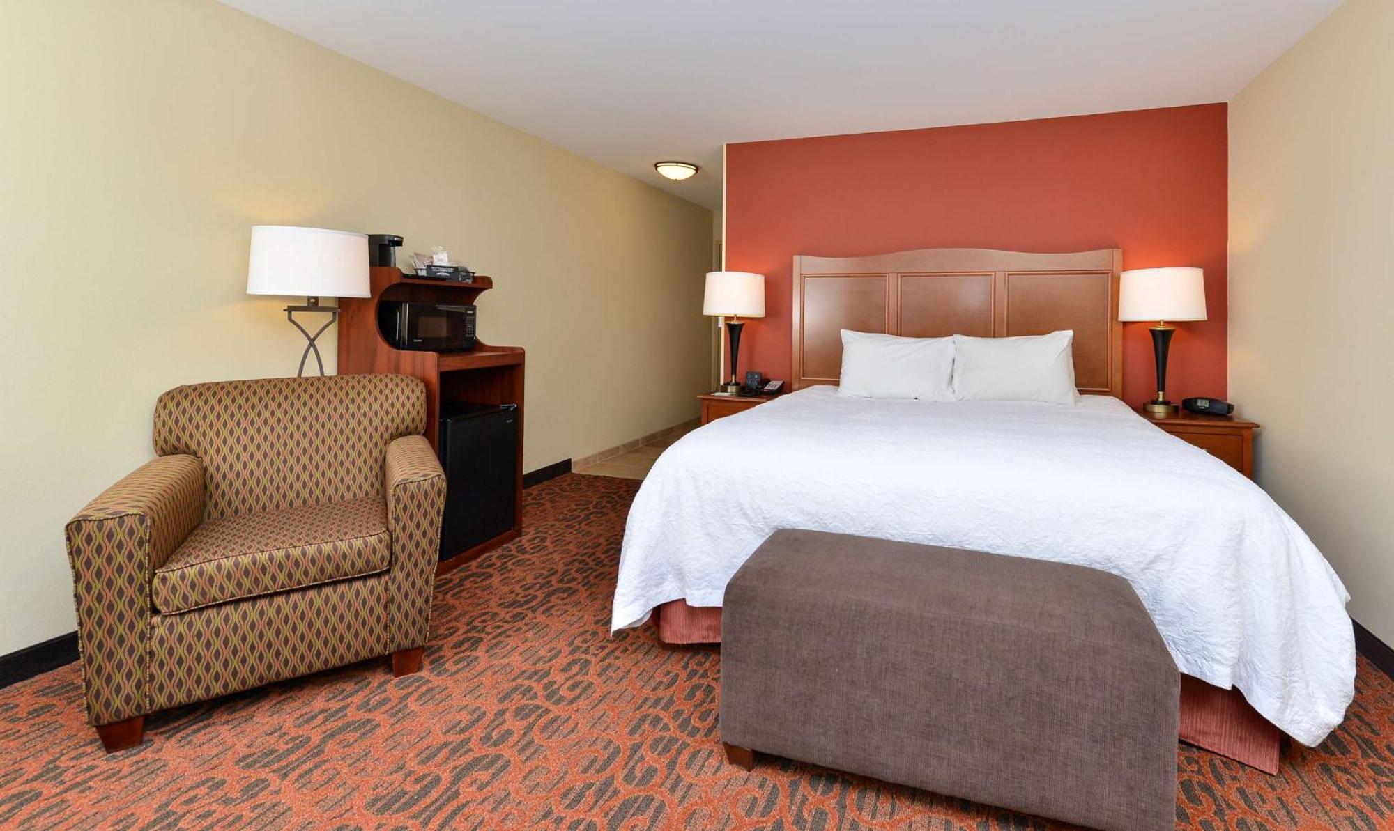 Hampton Inn Ottumwa Экстерьер фото