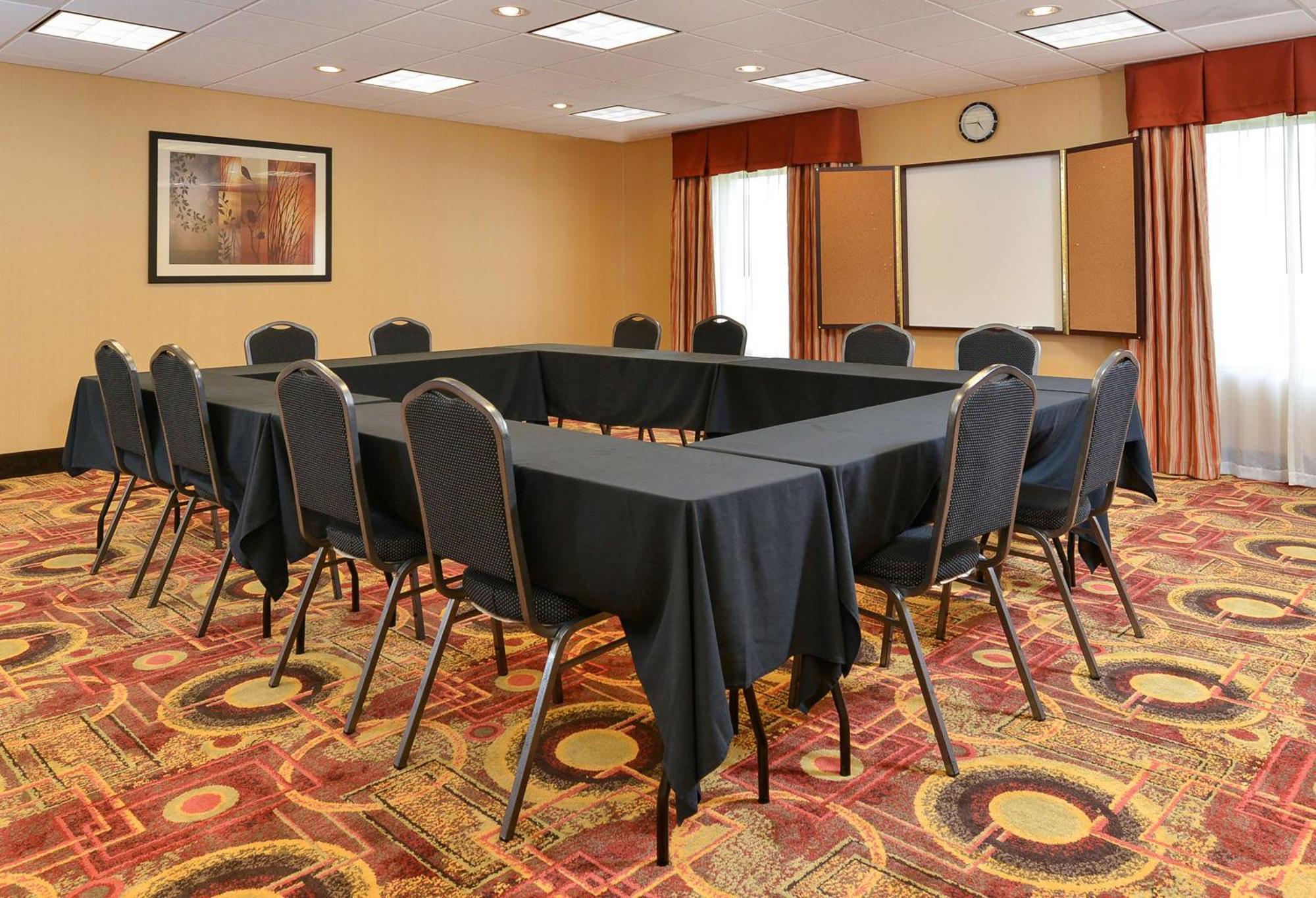 Hampton Inn Ottumwa Экстерьер фото