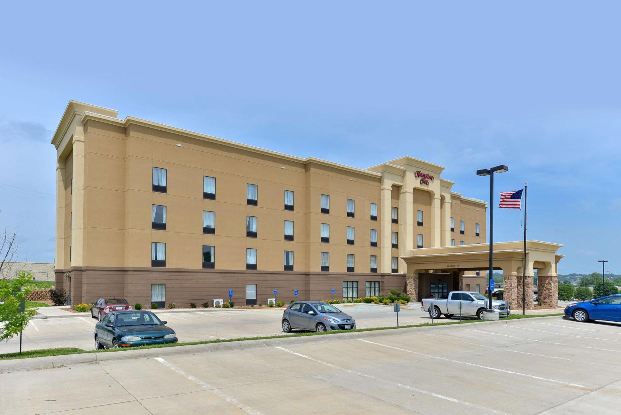 Hampton Inn Ottumwa Экстерьер фото