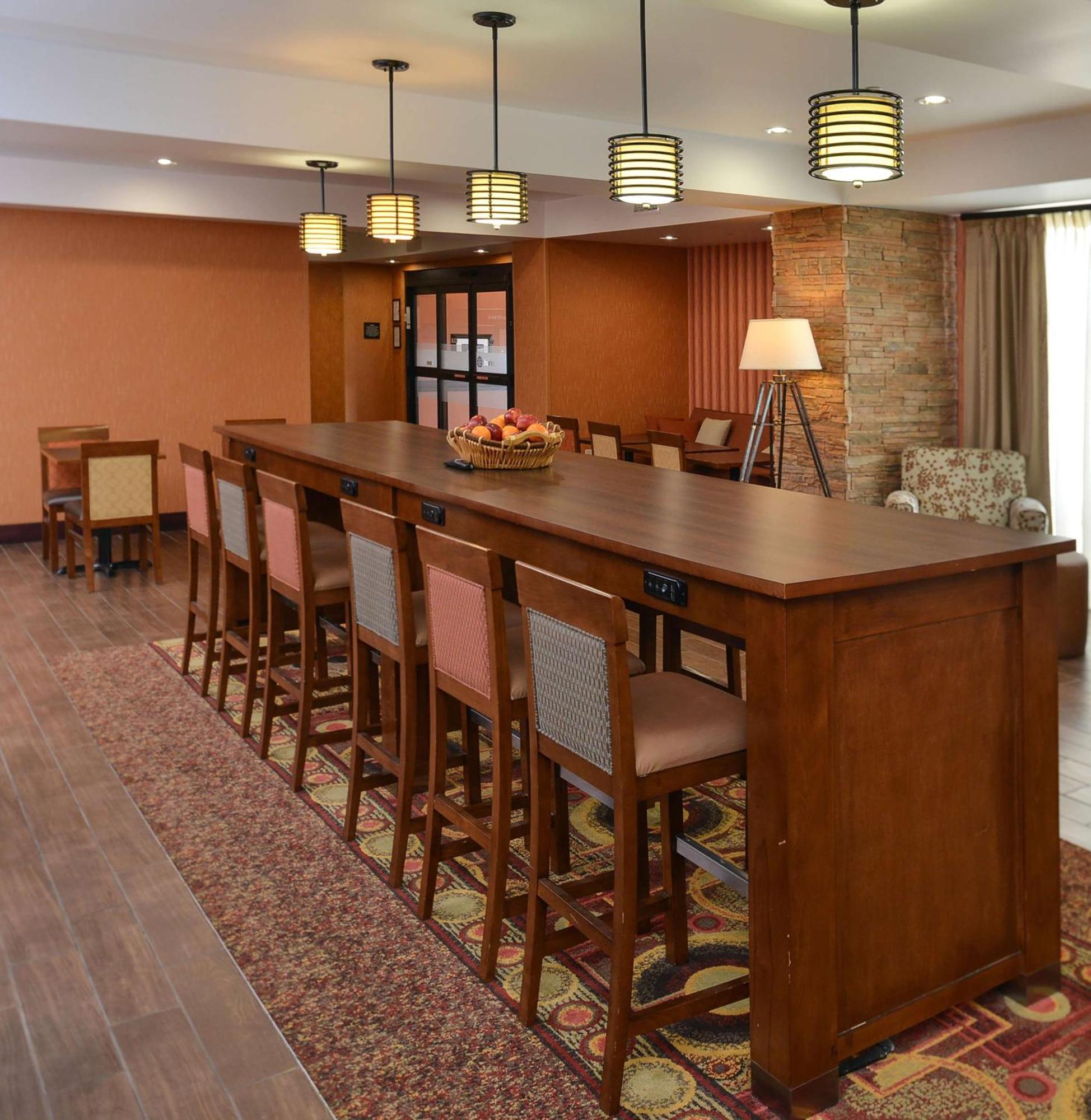 Hampton Inn Ottumwa Экстерьер фото