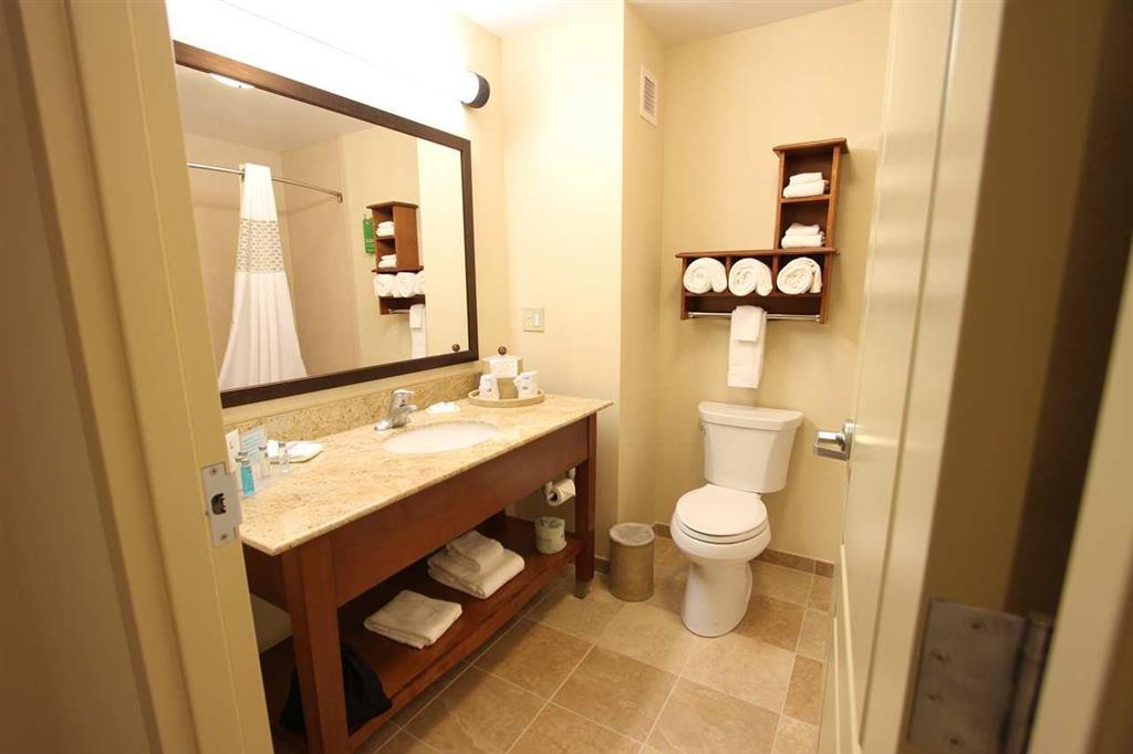 Hampton Inn Ottumwa Номер фото